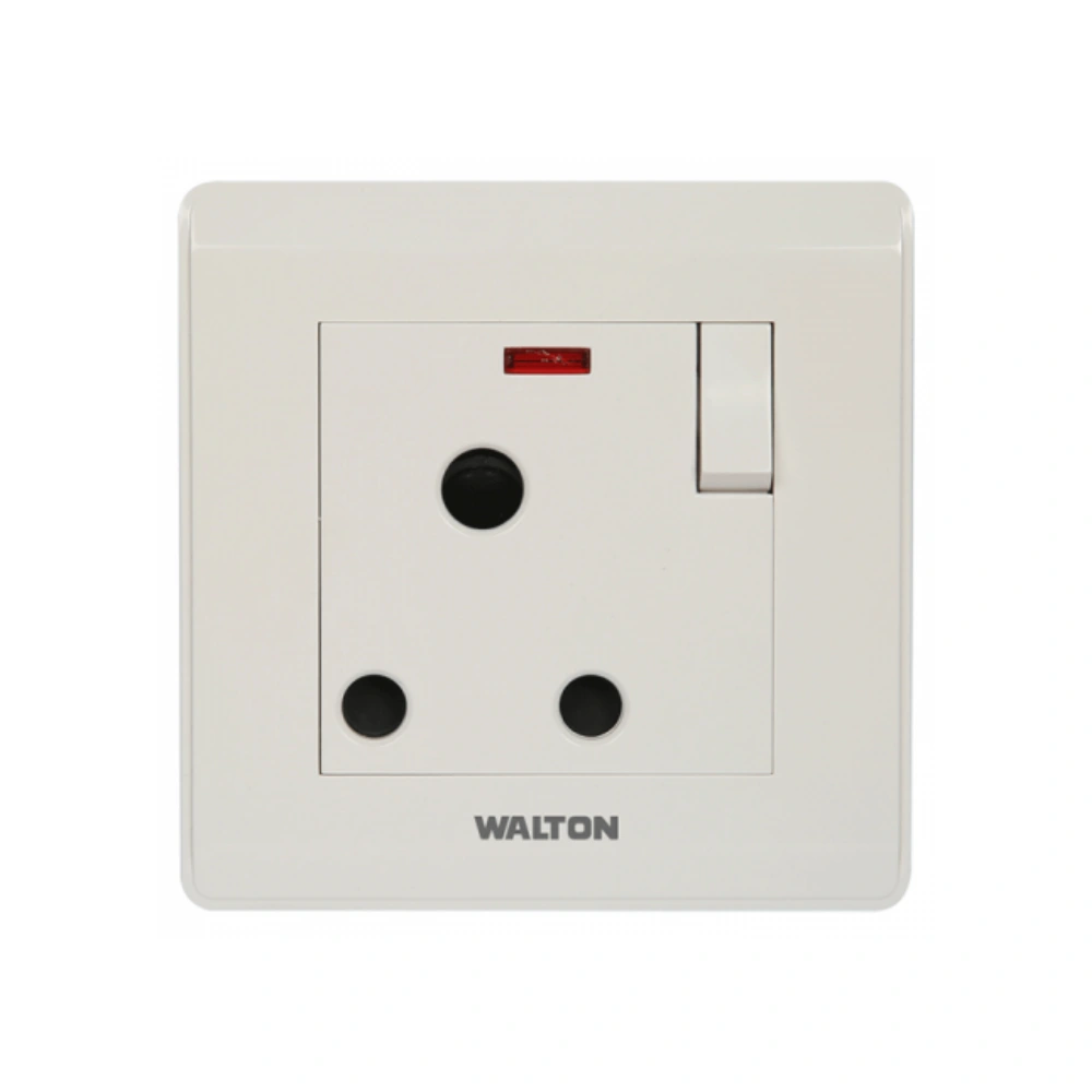 WALTON 15A 3PIN ROUND SOCKET | W13PRSN15